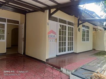 Rumah di Ice Skating Antapani Arcamanik Bandung timur