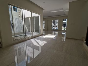 Hunian Mewah & Elit @Cluster Mozart Gading Serpong Strategis
