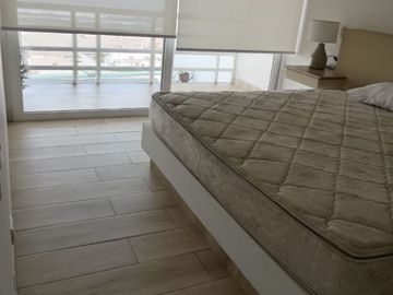 LISTA PARA MUDARSE! ESPECTACULAR CASA DE PLAYA AMOBLADA EN LOMAS DEL MAR