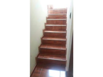 VENTA DE CASAS EN CONDOMINIO CERCA A LA UNT