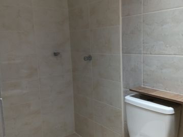 casa en venta en parques de la italia. Cod V6520