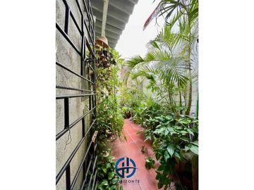 SE VENDE CASA EN EL CONJUNTO CERRADO SAN CARLOS EN LA AVENIDA LIBERTAD