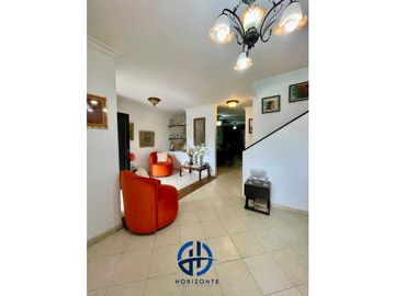 SE VENDE CASA EN EL CONJUNTO CERRADO SAN CARLOS EN LA AVENIDA LIBERTAD