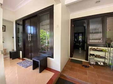 Rumah Modern Minimalis Jemursari Regency Surabaya