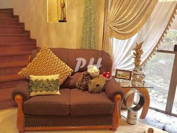 Luxury House and Lot for Sale in Mindanao Ave near Mindanao Avenue PH1149