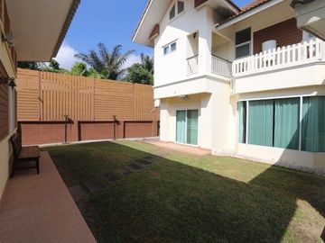 4 Bedroom House for sale at 