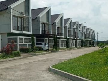 4 Bedroom House for sale