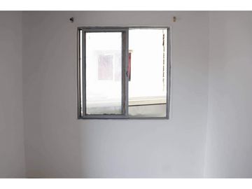 SE VENDE CASA DE 3 PISOS CON 2 VIVIENDAS INDEPENDIENTES EN SAMARIA