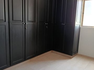 casa en arriendo en pinares de san martin. Cod A127207
