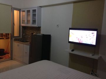 Disewakan Apartemen Educity Surabaya Jawa Timur Studio Lantai 6 Fully Furnished Siap Huni View Pool Murah