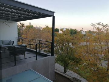 Casa en Venta en Esquina en Lomas de Angelópolis II Zona Azul