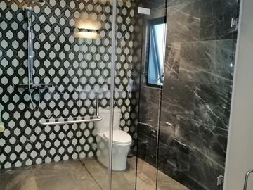 Casa en Venta en Esquina en Lomas de Angelópolis II Zona Azul
