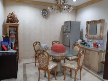Rumah Dian Istana cluster Taman Ratu , surabaya