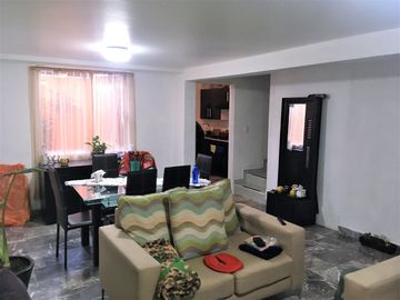 Casa en venta en condominio en Barrio San Lucas Iztapalapa