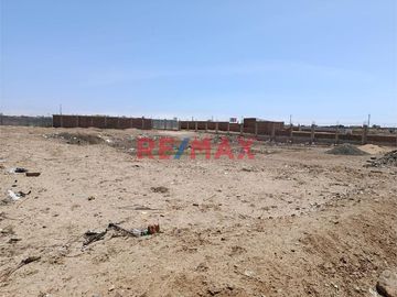 ¡Excelente oportunidad de inversión en Pimentel! 🚀
Ponemos a tu disposición un amplio terreno de 3440 m² ubicado estratégicamente en la Urbanización