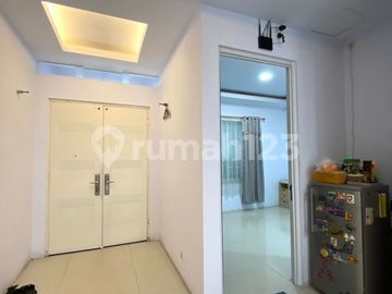 Rumah 3 Lantai Cilandak Rooftop Luas 5 Menit ke MRT Fatmawati
