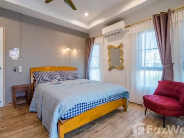 4 Bedroom Villa for sale at Glory House 2