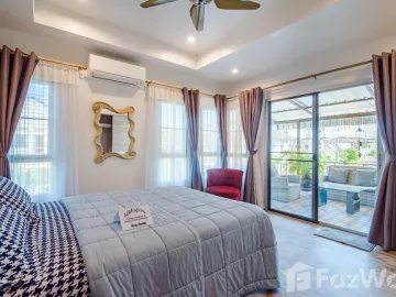 4 Bedroom Villa for sale at Glory House 2
