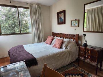 Casa en venta de 5 dorm. en Lo Barnechea