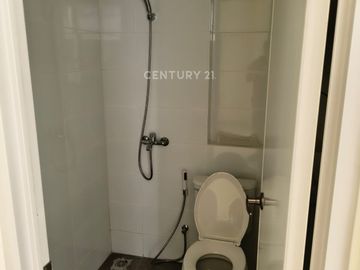 Ruko Hook Premium 3 ½  Lantai Di Almandine Kota Deltamas
