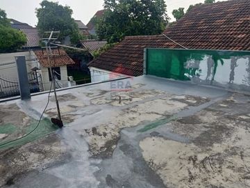 Rumah asri di cluster Kopo permai 2 Blok CD