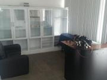 VENTA URGENTE OPORTUNIDAD CASA 700 M²  /  Para negocios u Oficinas / Sector NUEVO FERRISARIATO.