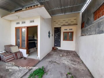 Rumah 2 Lantai Luas 94 di Sawojajar 2 kota Malang