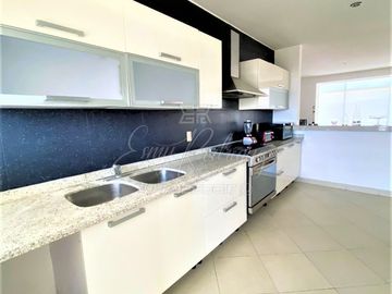 DEPARTAMENTO EN VENTA, TORRE ALTUS, JUNTO A LA SALLE, 3 REC. 3 AUTOS, DE LUJO.