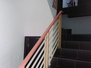 Rumah Dijual 2 Lantai Siap Huni 5 Menit Ke Ringroad Utara Yogyakarta