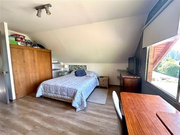 Casa en venta de 4 dorm. en Las Condes