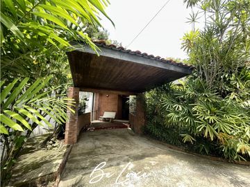 VENDO CASA EN ALTOS DEL GOLF (4)