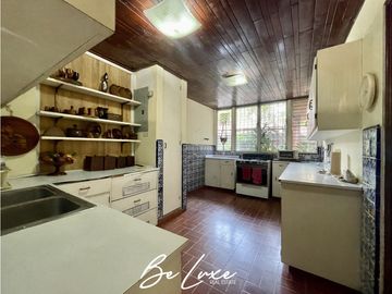 VENDO CASA EN ALTOS DEL GOLF (4)