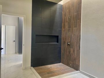 Estrene residencia moderna, en privada de 5 casas