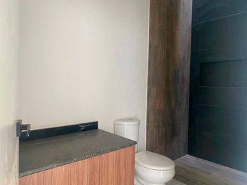Estrene residencia moderna, en privada de 5 casas