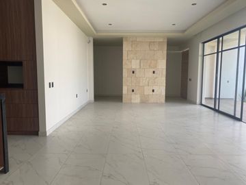 Estrene residencia moderna, en privada de 5 casas