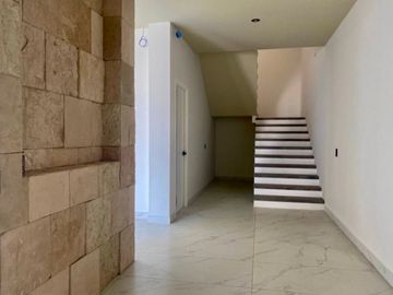 Estrene residencia moderna, en privada de 5 casas
