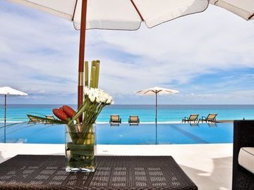 Departamento 4 recamaras frente al mar venta en Emerald Cancun