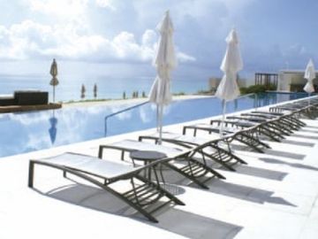 Departamento 4 recamaras frente al mar venta en Emerald Cancun