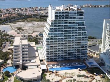 Departamento 4 recamaras frente al mar venta en Emerald Cancun