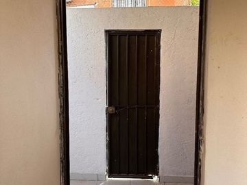 VENDO CASA EN LAGO DE GUADALUPE $4,100,000
