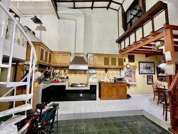 Dijual Cepat Rumah Villa Melati Mas Tangerang Selatan Bagus Terawat Siap Huni Lokasi Strategis