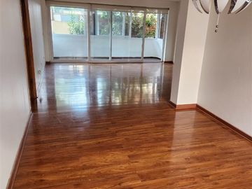 Departamento en venta de 4 dorm. en Providencia