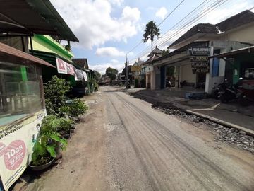 Tanah pekarangan luas dekat kampus ternama di Condongcatur