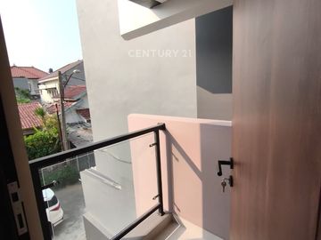 Dijual Rumah Minimalis Modern Siap Huni Di Bintaro Jaya Sektor 9