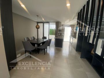 PRE-VENTA DE CASA DE DOS NIVELES EN FRACC. RINCON DE LAS AVES, (PROTOTIPO BUHO)