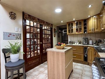 Casa en venta de 5 dorm. en Punta Arenas
