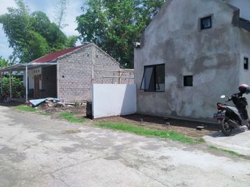 Dijual 1 Unit Rumah Siap Bangun di Timur LPMP