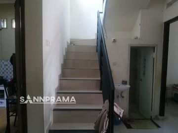 AGS Rumah 2 Lantai Cipayung Dalam Cluster Pitara Dekat Stasiun Depok