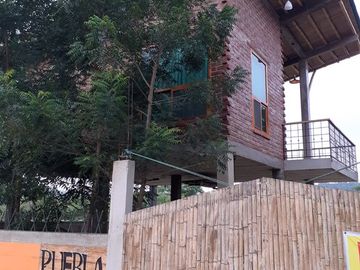 PUEBLA:  Se Vende Casa Cerca del Mar en Dos Mangas!