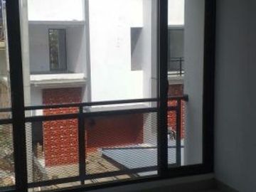 Hunian Exclusive Strategis 2 lantai 750 meter ke Sarana Olah Raga Arcamanik Harga 700 juta-an MURAH !!